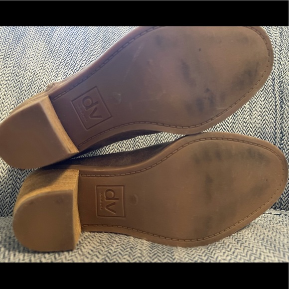 Dolce Vita Tan Heeled Booties - Picture 12 of 16